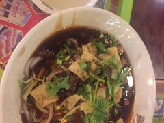 -海口骑楼小吃街