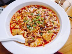 豆花肥肠-王婆婆老妈蹄花川菜馆·非物质文化遗产(太古里一店)