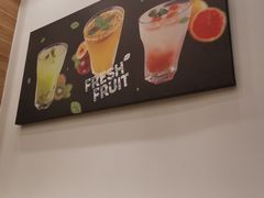 -佰搭果·广式茶餐厅(西华路店)