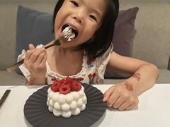 -潮一不贰·法式甜品·生日蛋糕·西式简餐(外滩店)