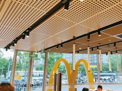 -麦当劳(北苑秋实路店)