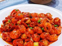 -肥肥虾庄·金牌油焖大虾(东湖欢乐谷店)