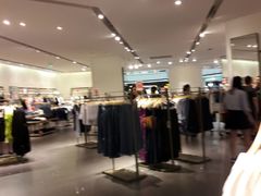 -URBAN REVIVO(佛山南海万达广场店)