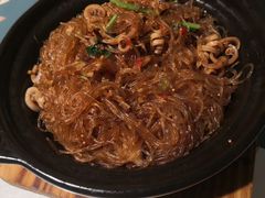 秘制海鲜粉丝煲-漓江又一軒·广西菜·桂林米粉(梅林店)