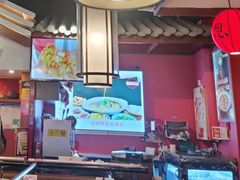 -川流不息·地道川菜·小龙虾(新松江路店)