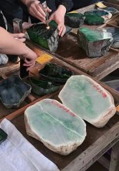 -德龙国际珠宝城