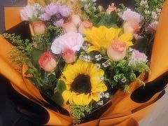 -海底捞火锅(芜湖银泰城店)