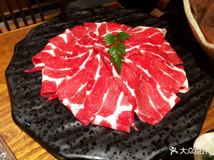 捞王·赤鼎台式麻辣火锅严选上脑牛图片