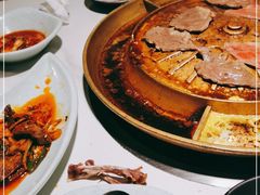 -猪啊牛呀羊啊铜盘烤肉(正大广场店)