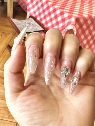 -瞧·享轻奢美甲美睫