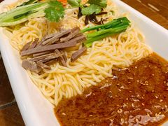 凉拌牛肉米线-雀舞云南菜(天津天河城购物中心店)