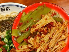 -矮子粉店1985·长沙米粉(湘春路店)