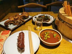 -聚串门儿·东北烧烤(信义坊店)