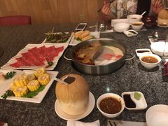 辉哥海鲜火锅(虹桥路店)-辉哥火锅(虹桥路店)