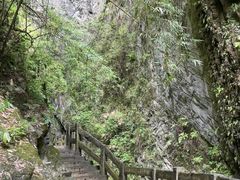 -龙水峡地缝景区