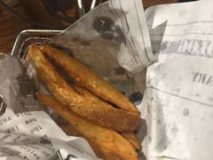 -I HOLIC艾豪丽披萨(KKone店)