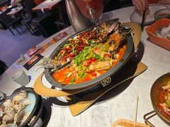 -鸣记脆皮烤鱼·海鲜烤鱼(三八广场店)