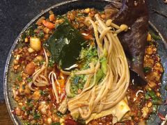 -镇江龙·火锅串串(武侯祠店)