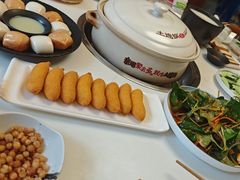 -土连锅·现熬养生汤锅(梁家巷店)