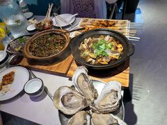-蚝堡海鲜·威海菜·海肠捞饭·烧烤·亚洲吃蚝公司(幸福门店)