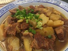 -鲁班小馆(政四街店)