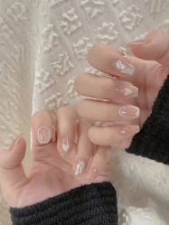 -悦指间美甲美睫