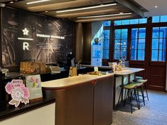 -星巴克臻选(上海今潮8弄店)