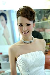 -上海彩妆秀摄影设计有限公司