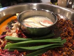 -周幺妹重庆老火锅(银泰城总店)