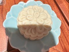 苏式糕点-裕兴记•蟹黄面馆(人民广场店)