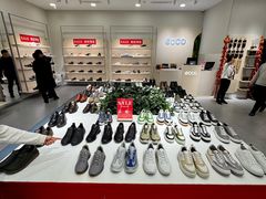 -王府井奥莱棋盘山小镇