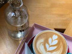 拿铁-W CAFE(甜爱路店)