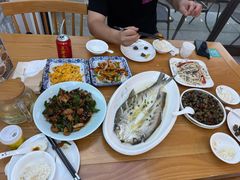 -品鲜村农家菜·阳澄湖大闸蟹(总店)