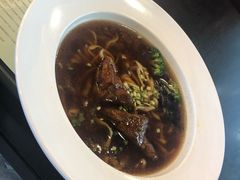 -康师傅私房牛肉面(申虹店)
