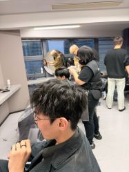 -宫铭烫发染发接发店