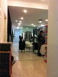 点击看大图 店内环境-尚·丹尼Hair