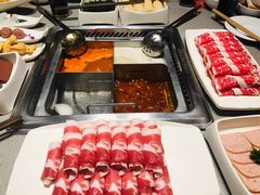-海底捞火锅(金山百联店)