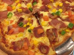 -玛格萝妮比萨屋(四平店)