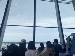 -抱抱地球咖啡馆(国家海洋博物馆店)