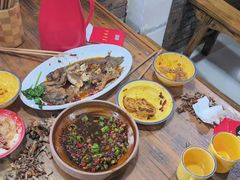 -老三样·美食研究中心(世贸路店)