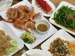 -两兄弟Song Pee Nong(2号店)