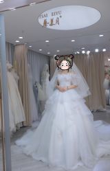 -台湾蔡美月婚纱租赁