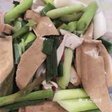 懒人五彩饭，轻松解决午餐[调皮]