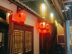 -乔家小院•非遗驴肉•本地小海鲜(滨河路店)