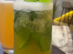 -théATRE茶聚场·餐厅(环球金融中心店)