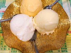 招牌名三色-顺记冰室(宝华路店)