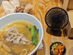 -云味馆米线(广州白云凯德店)