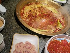 -小天鹅火锅·一线江景洪鼎旗舰店(洪崖洞店)