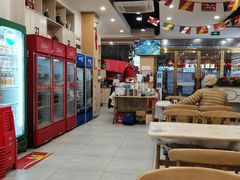 -江城燕子大排档(江汉路步行街店)