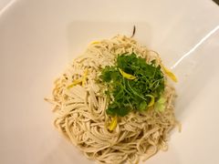 -梅花香里大酒店(郁金香路店)